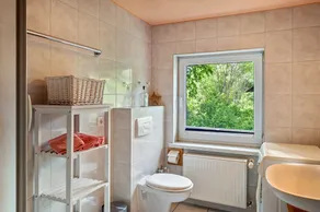 Apartment 'Erlenblick' with Private Terrace, Shared Garden and Wi-Fi - Image 2