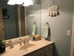 4 bedroom accommodation in Harvey Cedars - Image 3