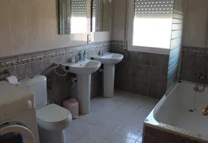 Villa incantevole in un resort per famiglie con piscina, giardino e Wi-Fi - Image 2