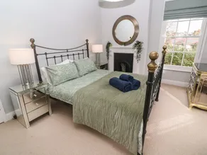 BELMONT, family friendly, country holiday cottage in Newlyn - Image 5