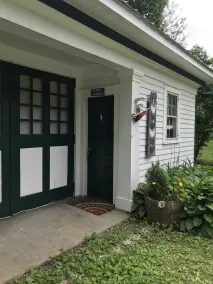Studio style farm stay - Image 5