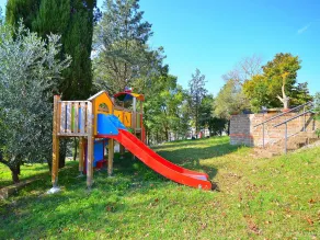 Apartment in Peccioli with pool - Image 4