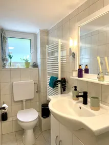 Ferienwohnung 'Talblick Chalet Blankenheim' mit privater Terrasse, privatem Garten und WLAN - Image 3