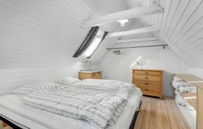 2 Bedroom Cozy Home In Rønne - Image 3