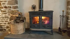 \"Le Cerisier\" Holiday Cottages, Champsecret - Image 3