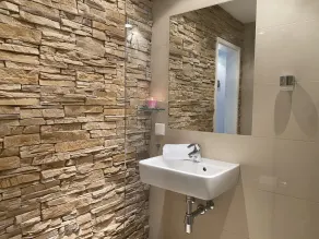 Alpine Studio Apartment by AA Holiday Homes - Image 2