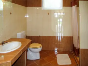 Preciosa casa de vacaciones privada para 10 personas con WIFI, piscina privada, TV y patio - Image 4
