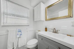 Waterway Vista Suite Pet Friendly Boat Dock - Image 3