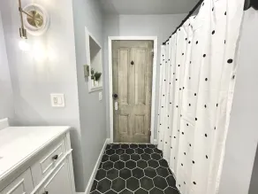 Cute Cozy Catskill Escape - Image 5