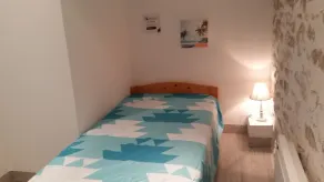 Charming little stone house - sleeps 4 - Port de St Goustan, Auray - Image 5