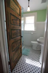 Downtown St. Petersburg carriage house close to Tavern/Pizza/Black Crow Coffee! - Image 4