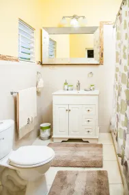 Skyview Manor Guest Apartments - Image 4