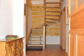 Spacious Cottage With 5 Bedrooms, Woodburning Stove, Sauna, Near Ski Lift - Image 2
