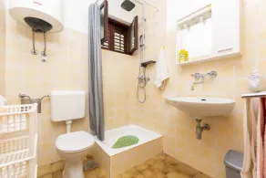 Apartments Djani - Image 4