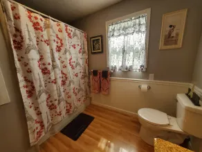 Comfortable and relaxing Cottage getaway. - Image 3