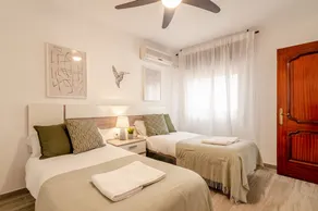 WintowinRentals All Comforts Málaga Center - Image 5