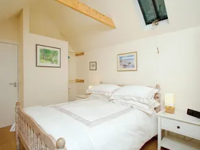 Tullibole Castle Longhouse - Image 4