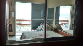 One-bedroom apartment for 4 people + 1 child, beachfront! - Image 3