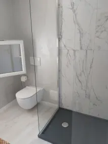 Village house for 4 to 6 people on 2 floors - Image 2