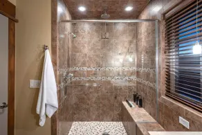 Mountain Studio - luxury finishes in upscale neighborhood, e-bikes included! - Image 3
