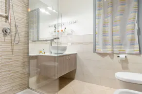GuestHost - Colorful Boccaccio Apartment - Image 4