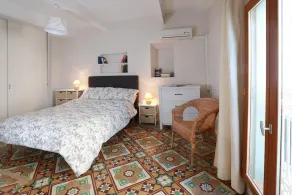 Charmerende traditionelt byhus i hjertet af Marseillan - Image 3