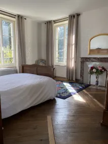 Beautiful old 4 bedroom family house in peaceful and tranquil location - Image 4