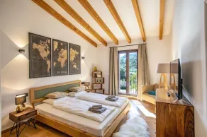 Luxurious finca with large pool in a unique location - Image 5