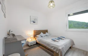 Beautiful home in Bilice - Image 5