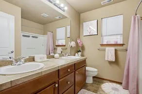 SERENE VILLA: Romantic get-away while WFH - Image 5