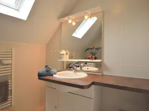 Smuk lejlighed i villa for 5 personer med WIFI, TV og terrasse - Image 5