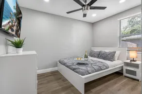 Cozy & Fully Remodeled Home in the Heart of Tampa! - Image 5