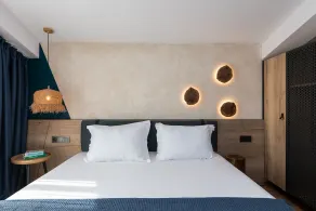 Boutique villa in forest and near seaside - Image 5