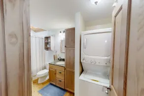 Beautiful Cottage located on the Shore of Quahog Bay - Spacious deck and includes a private dock - Image 3