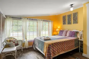 The Peach Bluff | Hot Tub | Gorgeous Bluff Views! - Image 3