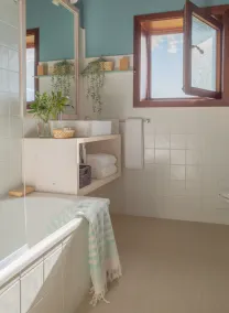REFURBISHED RURAL HOUSE WITH BEAUTIFUL ROOMS - Image 2