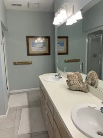FALL WINTER SPECIAL RATES Beautiful House located between waterway and canal  - Image 5