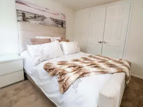 Lodge - Image 5