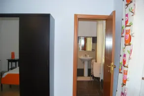 Detached villa in the hills 8 beds - Image 5