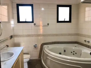 Luxury apartment in front of Praia do Morro with 5 suites and 4 parking spaces - Image 2