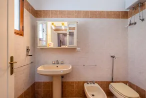 Villa \"Casa Vacanze Consiglia\" près de la plage avec jardin - Image 2