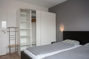 open-plan and bright gallery apartment on the 1st and 2nd floor - Image 5