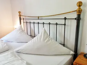 Ferienwohnung (55 m2) im 1. Stock des Turmes in einem Schloss - Image 3