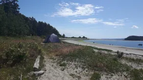 Bright and Spacious Suite in Desirable Comox Peninsula-Short Term or Vacation - Image 5