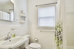 Nouvelle liste!  Petite maison au bord de la rivière Magothy avec piscine - Image 3