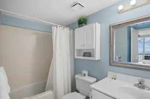 Vue dégagée sur l'océan, 2 chambres, 12e étage Pelican Beachfront - Image 3