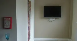 Alton Apartments - Image 2