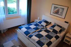 Dog-friendly vacation apartment in East Frisia with fenced garden - Image 4
