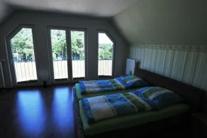 Confortevole cottage sul lago, mare, spiaggia, terrazza, barche - Image 4
