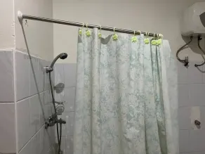 Letstayroyal luxury Apartment not far from kotoka international airport and Mall - Image 3